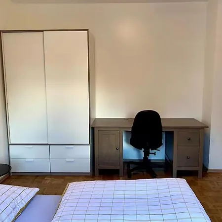 Aria Ghajar Appartement *
